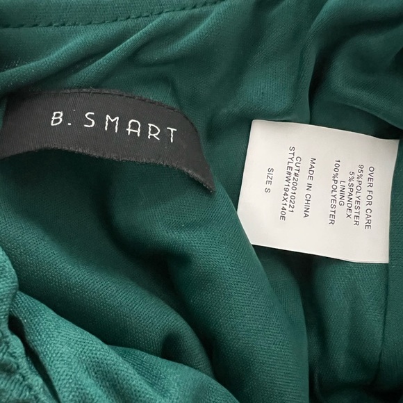 B. Smart - NWT’s Womens Formal Long Dress Sz Sm - Picture 13 of 13